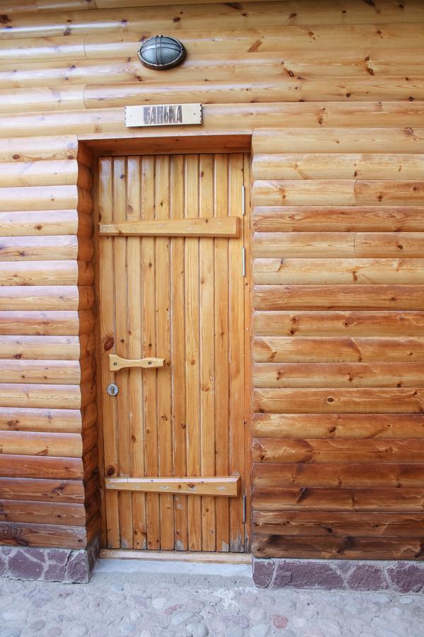 Osobyi Guest House Cholpon-Ata Exterior photo